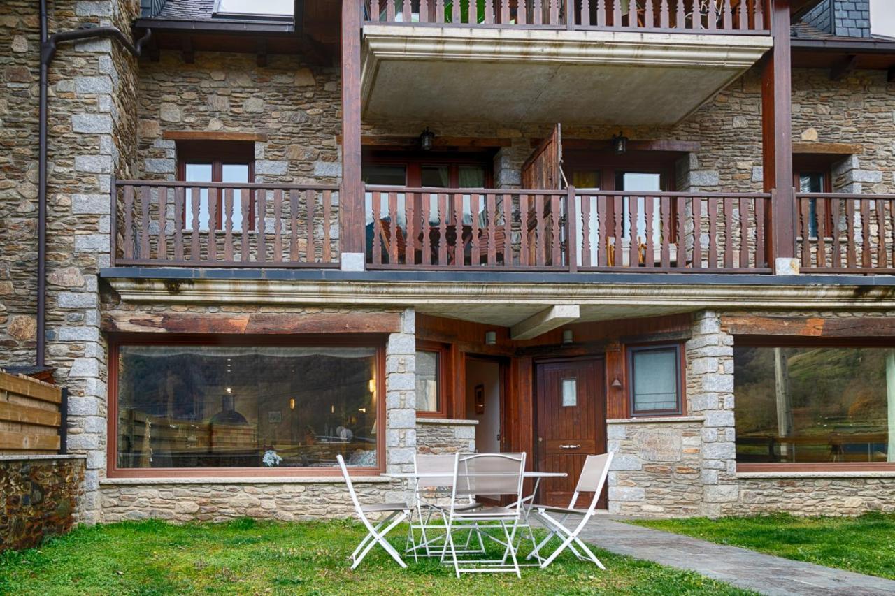 Plaus Villa Bossòst Exterior photo